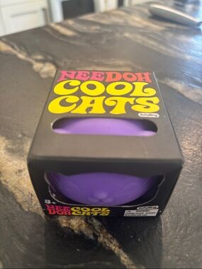 Cool Cats Purple Squishy Toy -